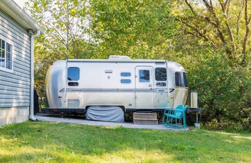 Franklin Casa | Cozy 1BR Airstream near Leipers Fork - Sleeps 3