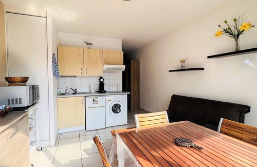 Cambo-les-Bains Apartamento | Apartamento con Piscina en Cambo: 1 Hab. + BZ, Terraza, Parking