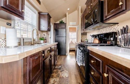 Woodland Park Apartamento | Cozy 1BR Chalet Pikes Peak,Grill and Relaxing Patio