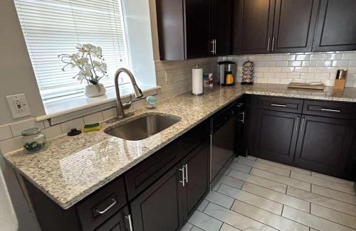 Central West End Apartamento | Cozy 1BR CWE near BJH STL Zoo