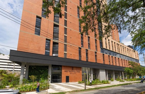 San Diego Apartamento | Cozy 1BR El Poblado-Jacuzzi, Cowork, Perfect for 2