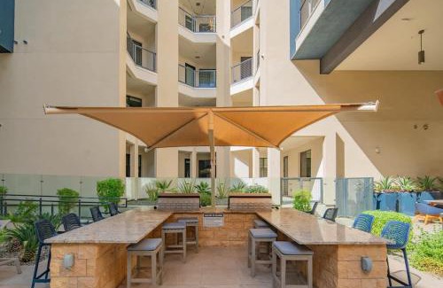 North Scottsdale Apartamento | Cozy 1BR Kierland Commons, TPC Golf, Pool, Gym, W-D