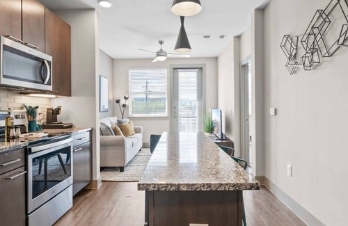 Montopolis Apartamento | Cozy 1BR King Suite Close to Downtown w Fast Wifi