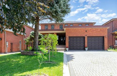 Richmond Hill Casa | Cozy 1BR Lower Level Walking distance to shops