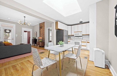 Cherokee Triangle Apartamento | Cozy 1BR Near Downtown | King Bed + Full Kitchen!