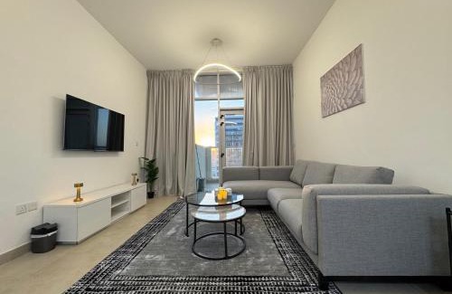 Discovery Gardens Apartamento | Cozy 1BR Pool-Gym, close to metro BrandNew!