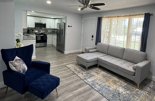 DeLand Casa | Cozy 2/2 Casita Retreat