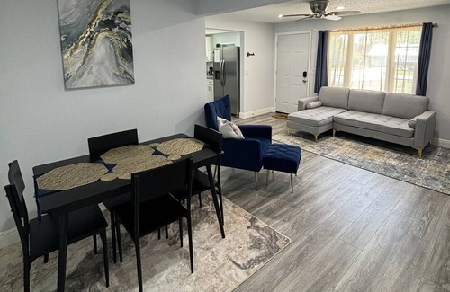 DeLand Casa | Cozy 2/2 Casita Retreat