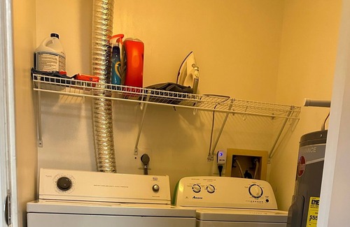 Gaithersburg Apartamento | Acogedor 2 Bdr Condo cerca de todo