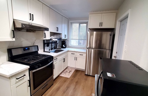 Concord Casa | Cozy 2 bdr unit in the center of East bay