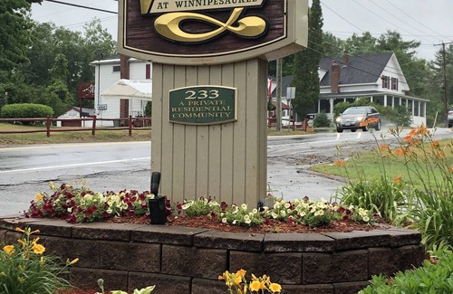 Weirs Beach Condominio | Cozy 2 bedroom 2bath condo Weirs Beach Lake Winnipesaukee Laconia, NH Gunstock
