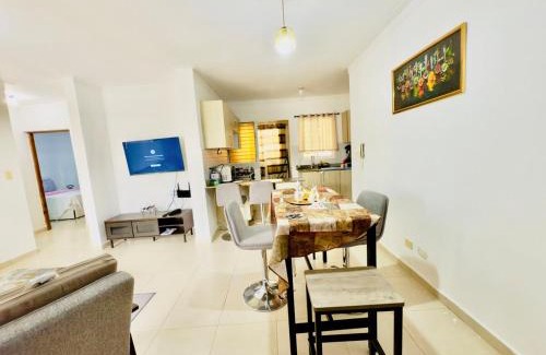 Altos de Arroyo Hondo Apartamento | Cozy 2 bedroom apartment in DN