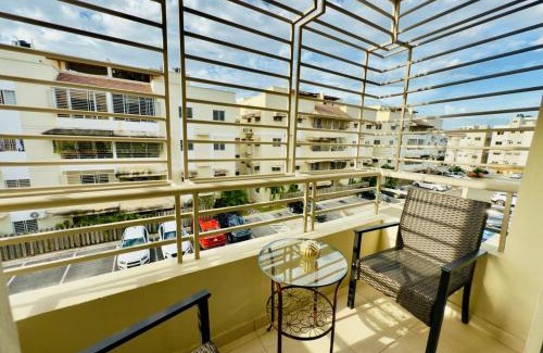 Altos de Arroyo Hondo Apartamento | Cozy 2 bedroom apartment in DN