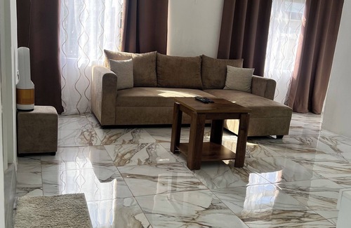 Les Salines Apartamento | Cozy 2-bedroom apartment with AC, WiFi in fantastic Port Louis