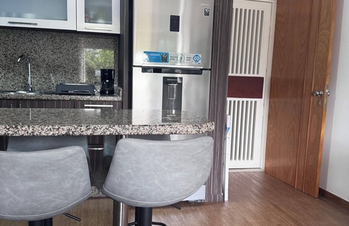 Naguanagua Apartamento | Cozy 2-bedroom apartment in enjoyable Mañongo - Clase to Hesperia, Dunas, Sport