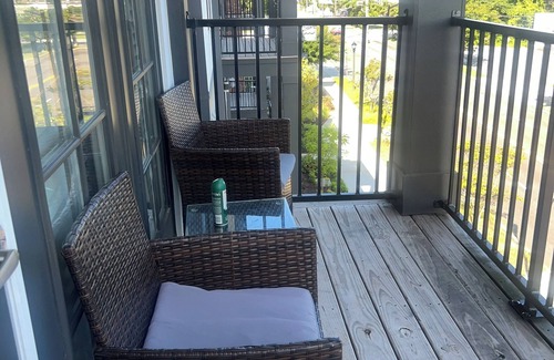 Morningside-Lenox Park Apartamento | Cozy 2-bedroom apartment in amazing Atlanta with fitness room, WiFi
