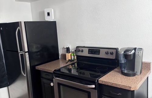 Desert Foothills Estates Condominio | Cozy 2-bedroom condo in welcoming Phoenix with WiFi, AC