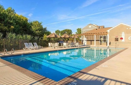 Chesapeake Condominio | Cozy 2-bedroom condo with WiFi and AC in enchanting Chesapeake