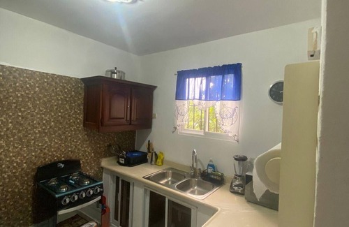 Santiago Province Casa | Cozy 2-bedroom house with WiFi, AC in enchanting Licey al Medio