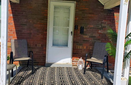 St. John Casa | Cozy 2 Bedroom Home ( Pet Friendly)