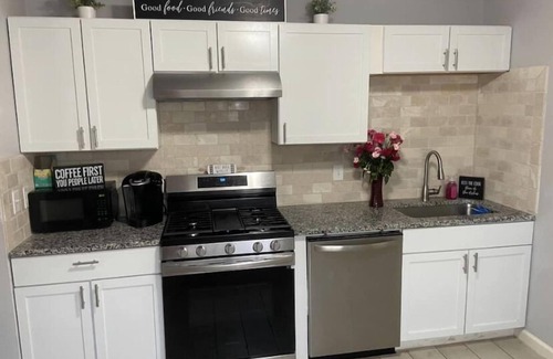 Fort Worth Casa | Cozy 2 Bedroom Home (Entire House)