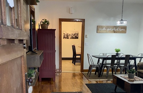 Haviland Casa | Cozy 2 bedroom home with your own parking. Can sleep 9