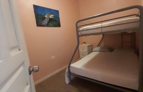 Tela Hotel | Cozy 2-bedroom hotel in amazing Tela with AC, WiFi