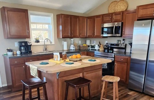 Richland Casa | Cozy 2-bedroom house in peaceful Richland with WiFi, AC