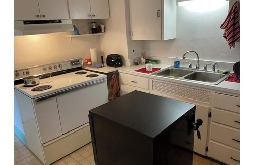 Dayton Casa | Cozy 2-bedroom house in charming Dayton with WiFi, AC