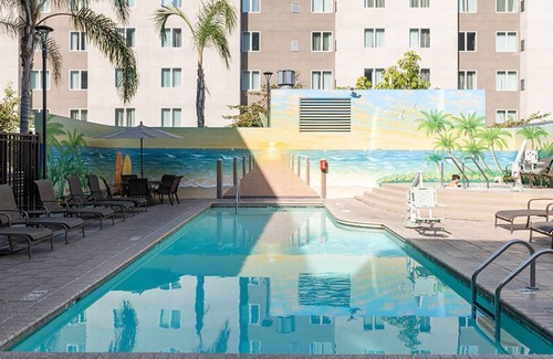 Mission Valley Apartamento | Cozy 2-bedroom in pleasant San Diego. Only 15min away from Convention Center