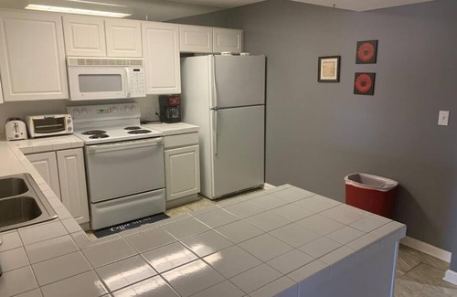 Aurora Casa | Cozy 2 bedroom place with mountain views!