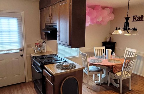 Forest Lake Condominio | Cozy 2-bedrooms Condo near Stadium in Tuscaloosa