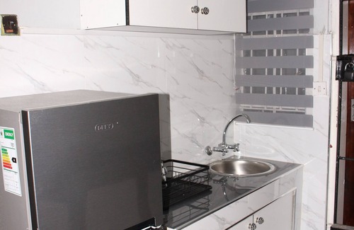 Lusaka Apartamento | Cozy 2-BR Flat near Best Malls Restaurants &Stores