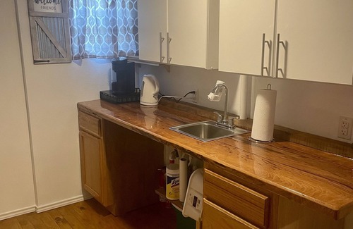 Jones Mills Apartamento | Cozy 2 BR with Rec room, 14 mi to downtown Hot Springs and 7 mi from I-30
