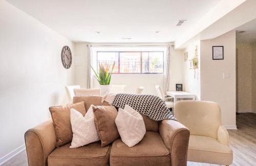 East Garfield Park Apartamento | Cozy 2 brm apartment mins away from United Center