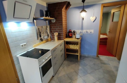 Lelkendorf Otro | Cozy 200-year-old cottage with a fireplace