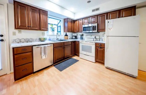 Clifton Condominio | Cozy 2B/1.5BA condo in desirable Crescent Hill