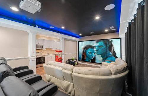 Mount Mourne Apartamento | Cozy 2b 2b Spa 2 Steam Saunas Home Theater Gym