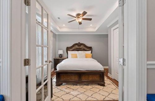 Mount Mourne Apartamento | Cozy 2b 2b Spa 2 Steam Saunas Home Theater Gym