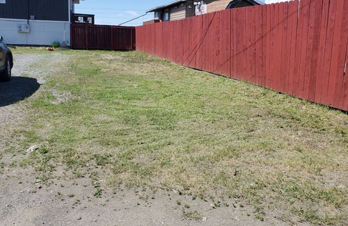 Russian Jack Park Apartamento | Cozy 2bdrm, close to major hospitals, centrally located