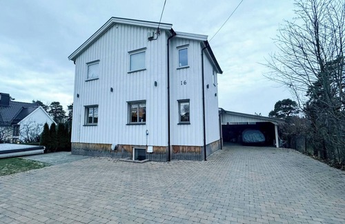 Ullern Apartamento | Cozy 2BR Apartment With Parking