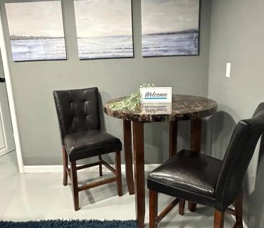 Elizabeth Apartamento | Cozy 2BR Basement Apartment with Private Entry & Parking in Elizabeth, NJ