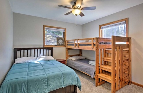 Mountain Cabaña | Cozy 2BR Cabin on Desired Maiden Lk! Trail Access