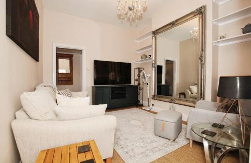 Harrow Road Apartamento | Cozy 2BR Flat Central London Sleeps 3