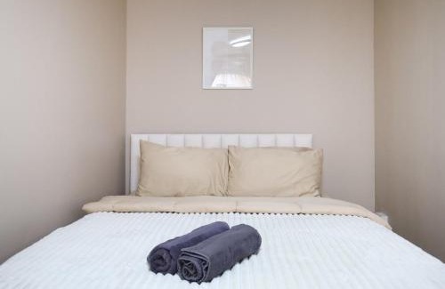 Nong Chaeng Apartamento | Cozy 2BR for 4 persons, Impact,Wi-Fi & Washer, DMK