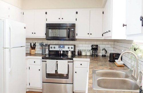 Mobile Apartamento | Cozy 2BR Home Close to MOB