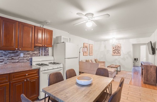 Kips Bay Apartamento | Cozy 2BR in Prime NYC Neighborhood!