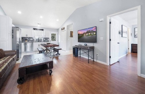 Kodak Condominio | Cozy 2BR in the Smokies