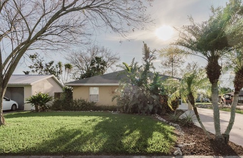 Okeechobee Casa | Cozy 3/2 Home with Comfy Beds & Ample Parking - Your Perfect Getaway