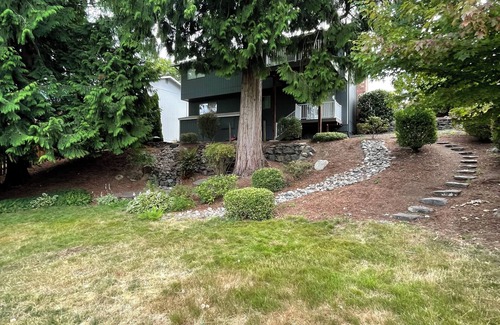 Covington Casa | Cozy 3-bedroom 2.5 bath house in Kent near hospital and shopping centers